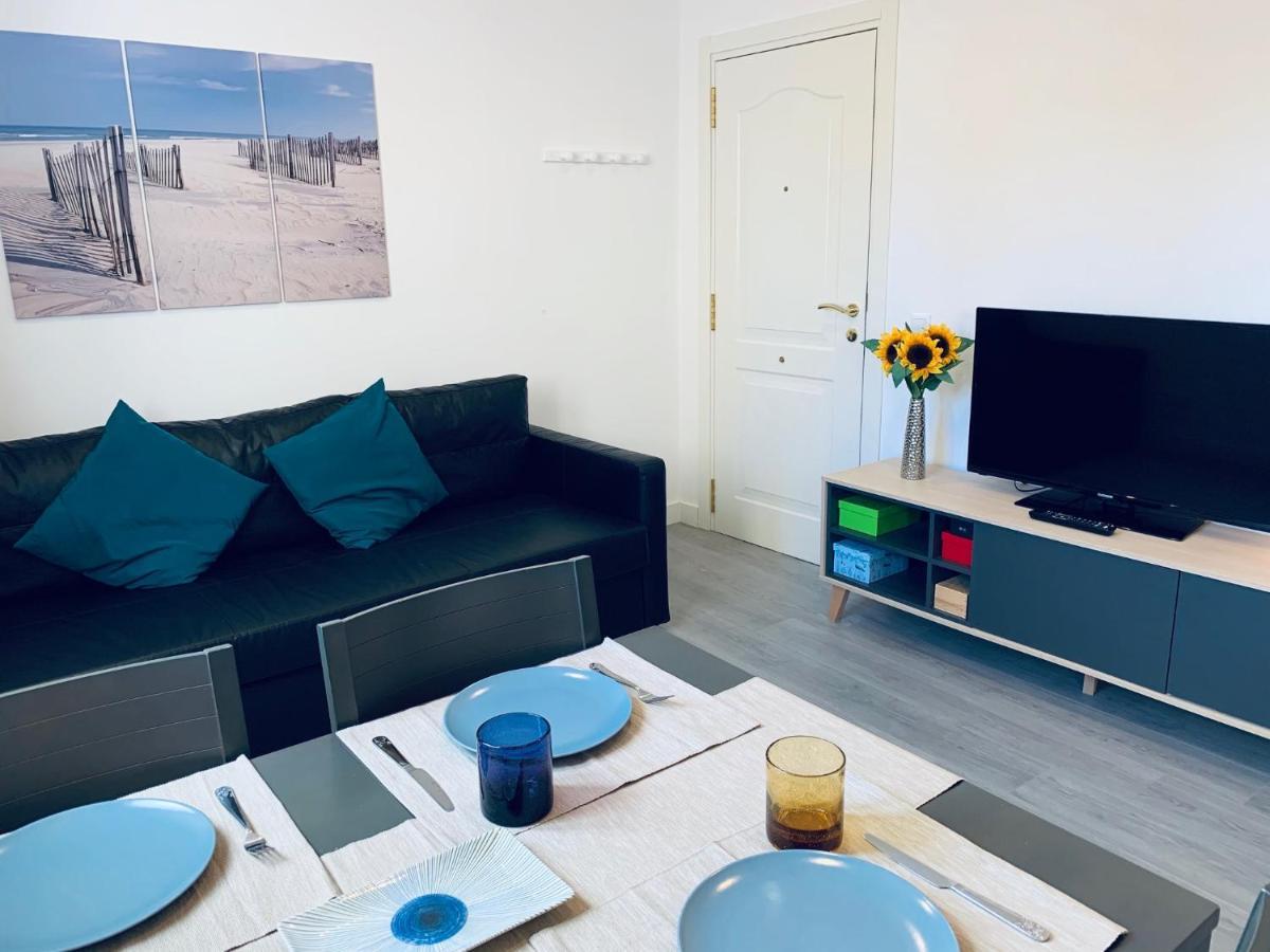 팔라모스 Apartamento Con Terraza Y Parking Privado 아파트 외부 사진